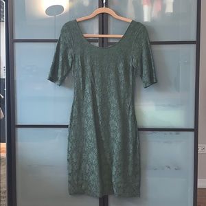 Banana republic scoop neck lace dress